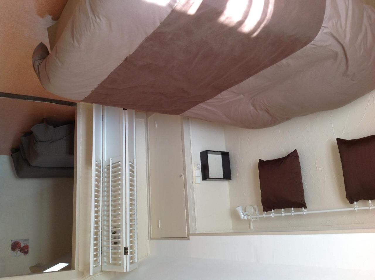 Hotel Restaurant Les Oliviers นียงส์ ภายนอก รูปภาพ